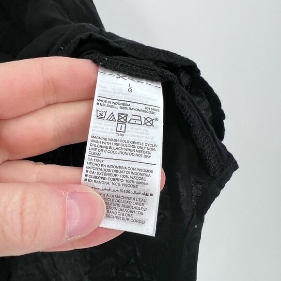 Old Navy Blouse floral group career vacation Size Large Chambray Mixed Print - Picture 13 of 15